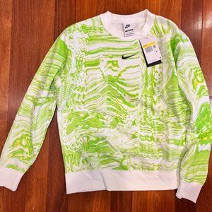 NWT Nike Women's Sweatshirt Size S